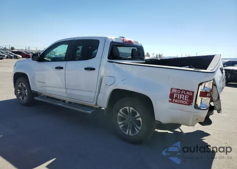 2022 Chevrolet Colorado Z71 z USA, uszkodzony, nr VIN 1GCGTDEN5N1141018